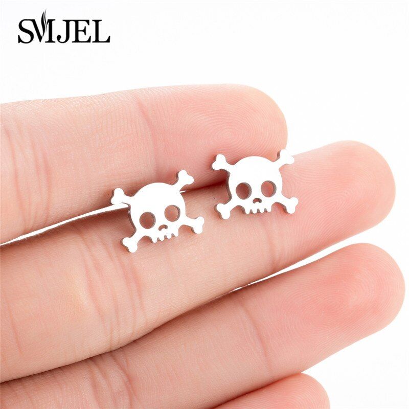 SMJEL Punk Skull Necklaces Men Women Day Of The Dead Skeleton Pendant Necklace Charm Mexican Sugar Skull Jewelry Gifts