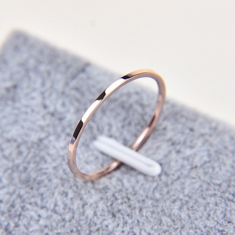 1MM Thin Titanium Steel Silver color Couple Ring Simple Fashion Rose Gold Color Finger Ring For Women and Men mens gifts