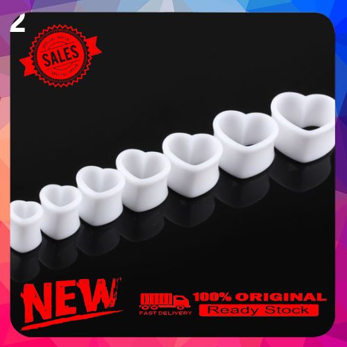 1 Pair Punk Fashion Acrylic Hollow Heart Double Flared Ear Tunnels Gauges Plugs