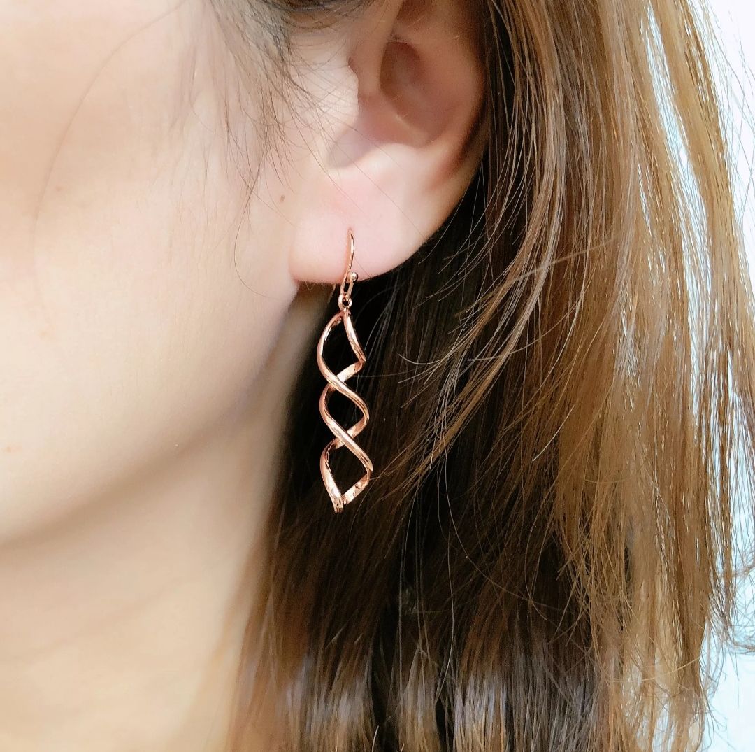 Stylish And Exclusive Drop Earring For Women