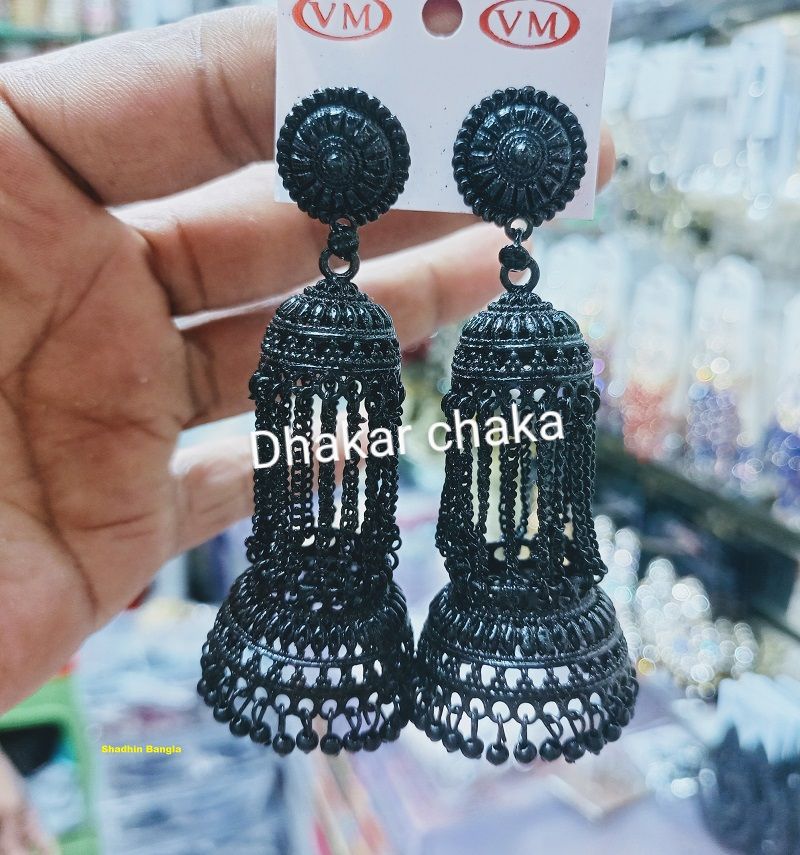 Beautiful designed long light weight stone jhumko