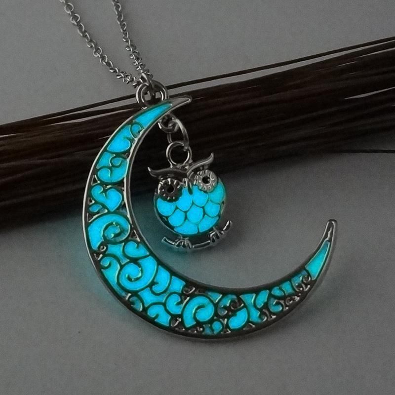 Glow In The Dark Moon Owl Pendant Luminous Necklace Women Jewelry Alloy Gift