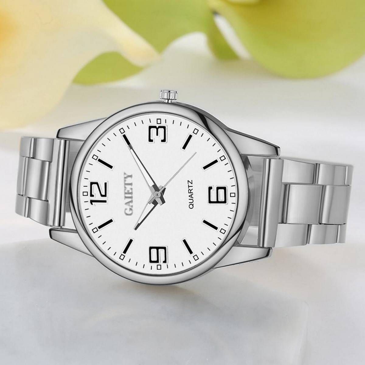 Women Chain Analog Round Wrist Watch Watches Fashion Sliver Quartz