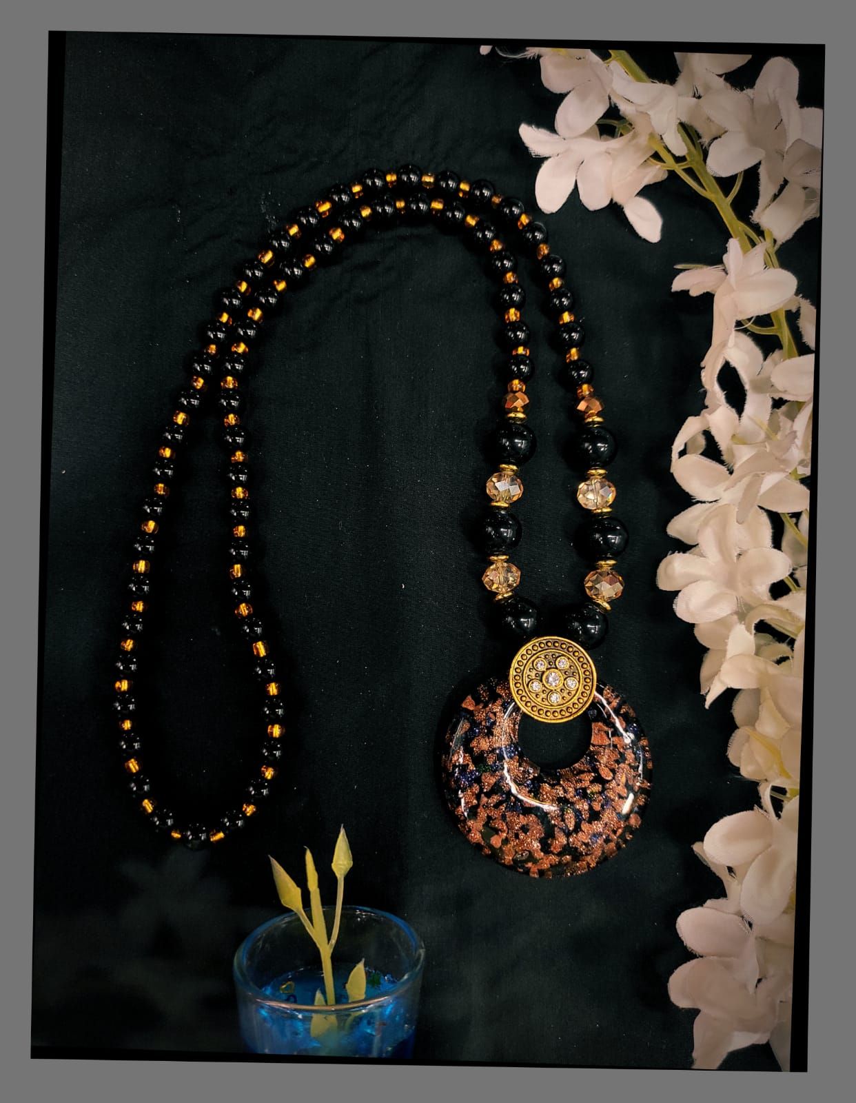 Fashion Unique Round Glass Beads Pendants & Necklaces Simulated Natural Stone Necklace For Women