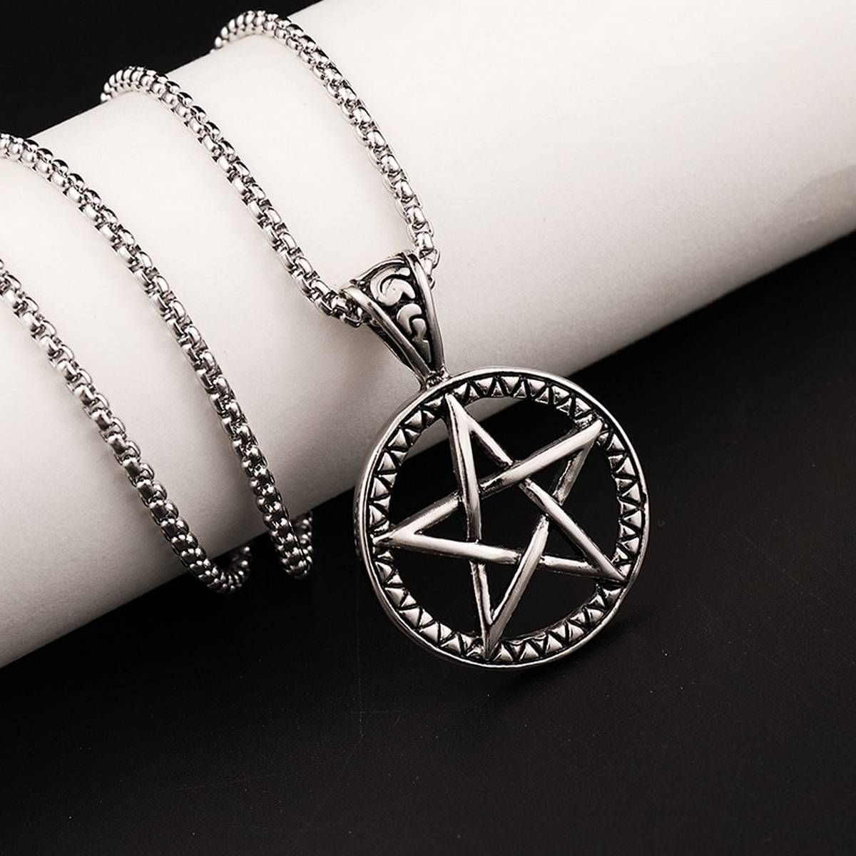 New Fashion Trendy Style Round Pentagram Hollow Moon Pendant Necklace Stainless Steel Chain Necklace for Men Male Jewelry