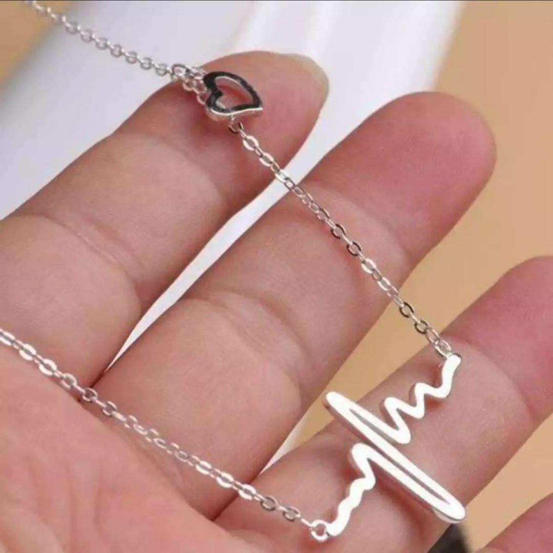Necklace Love Shaped Titanium Steel Heartbeat Lockbone Chain Heart Pendant Necklace Necklace Women