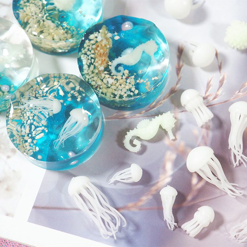 5Pcs Diy Epoxy Filling Material Crystal Ocean Resin 3D Mini Jellyfish Modeling