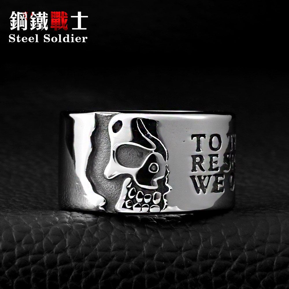 Steel soldier Wolfman Designed Half Skeleton Ring Stainless Steel Man's Punk Skull Men's Ring top quality gift
