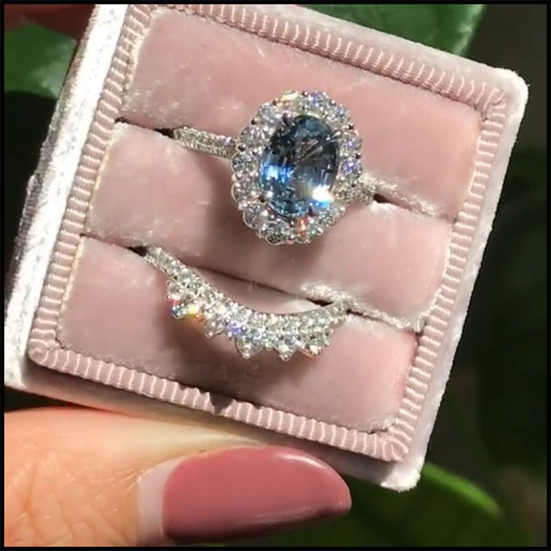 Fashion Women Jewelry Ring Elegant Crystal Rhinestones Ring For Women Accessories Bride Wedding Party Ring Gift