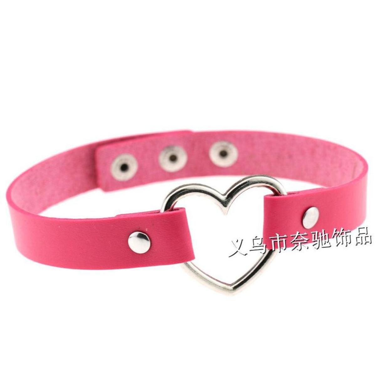 Handmade Faux Leather Heart choker necklace women goth chocker rock statement necklace punk jewelry