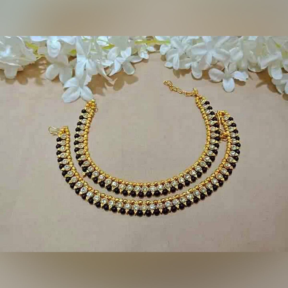 New Stone Setting With White Bead Golden Metal-Anklet (Payel) For Women-1 Pcs