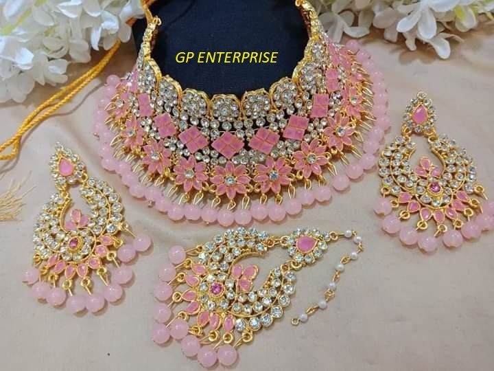 Good Looking new style  Necklace  + Payel  set for Girls - Necklace For Girls
