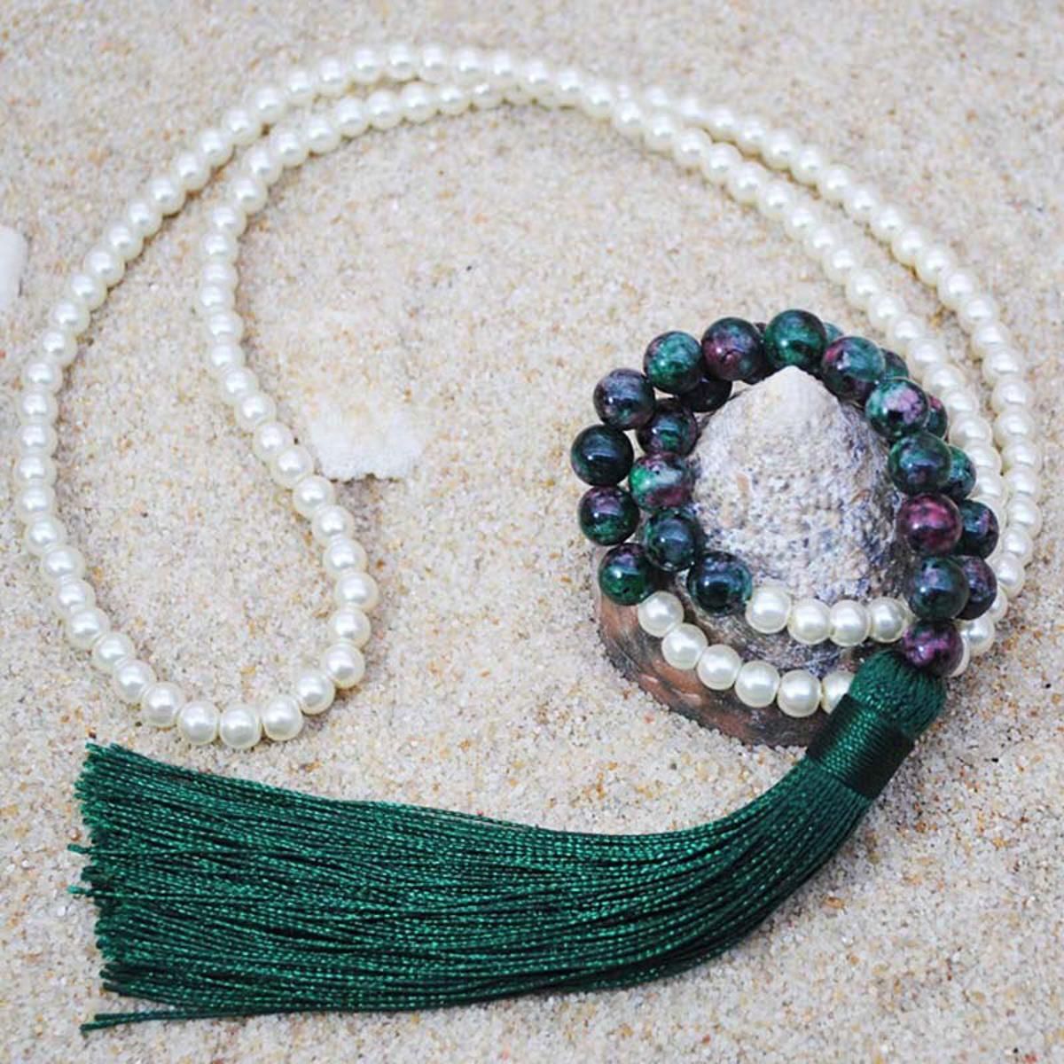 Yumfeel Band New Long Beaded Tassel Necklace 17 Colors Natural Stone Necklace Women Jewelry Gifts Beach Crystal Quartz