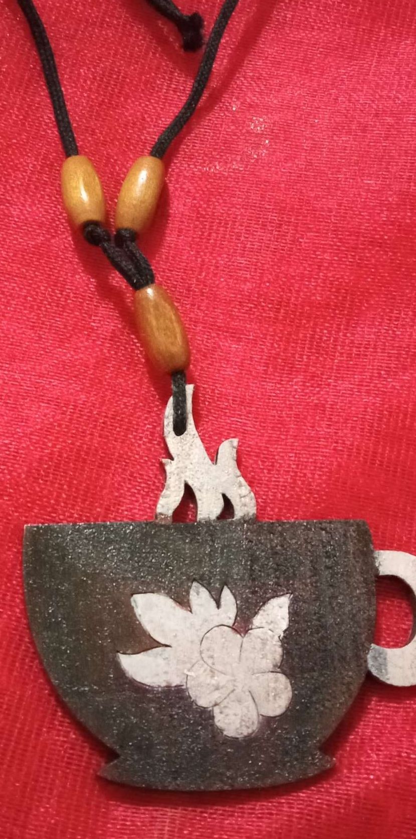 stylish wooden pendants for women