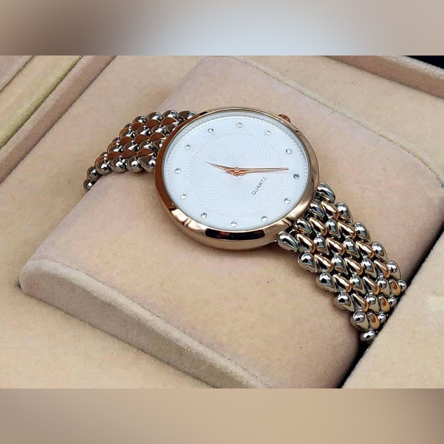 Gold Alloy Strap Watch For Girls
