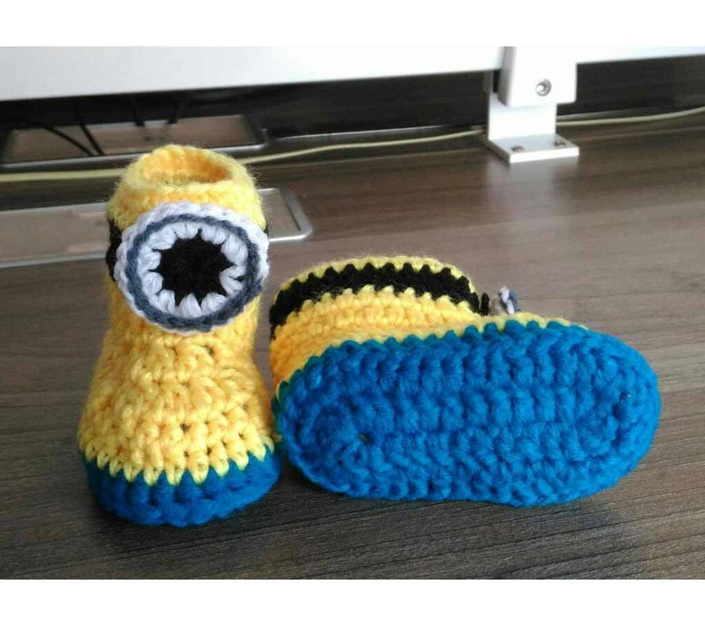 Minion shoes for 9 to12 months