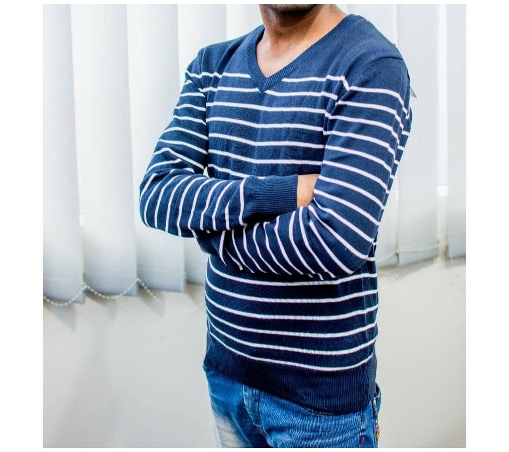 Man's Long sleeve V Neck Pullover