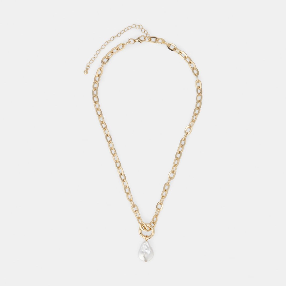 Chain Necklace with Faux Pearl Pendant - Gold Look