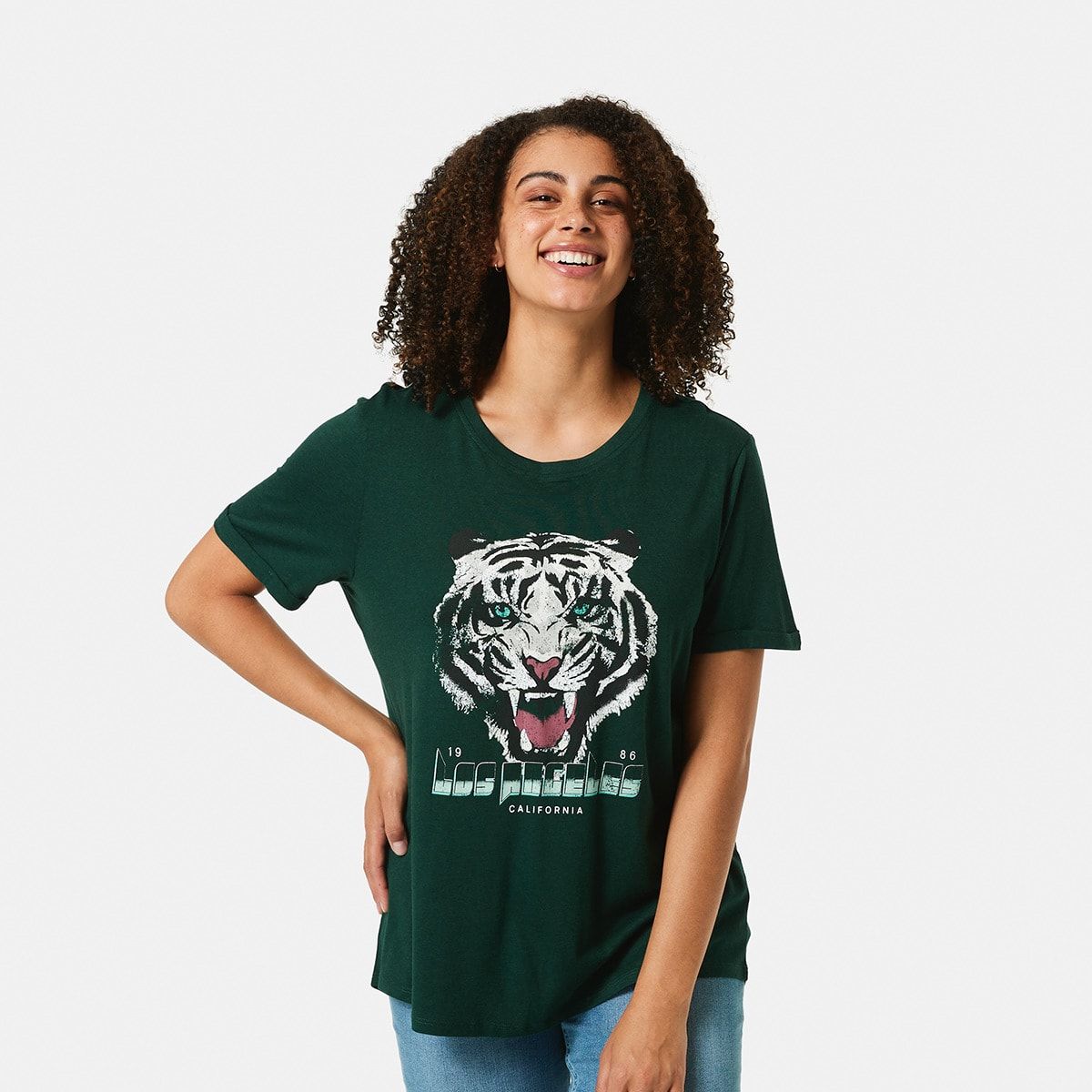 Short Sleeve Detailed Printed T-shirt