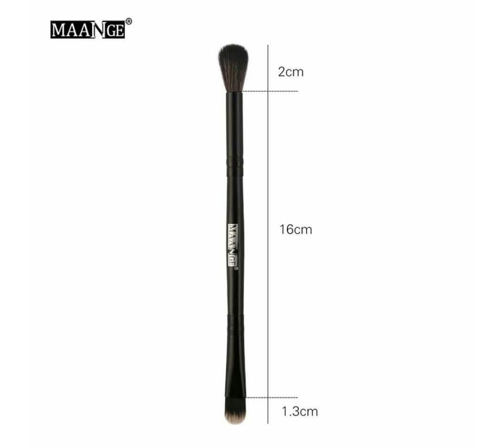 MAANGE makeup brush