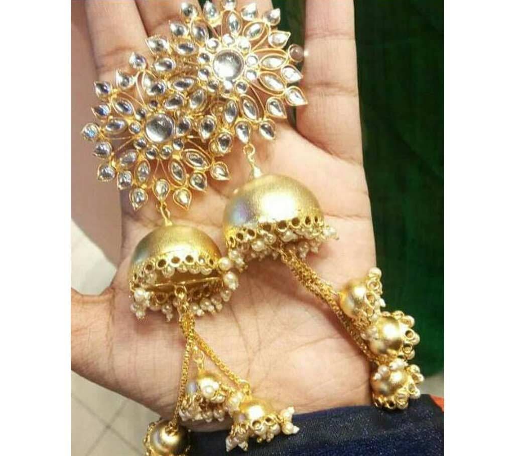 Gold platted kundan jhumka 