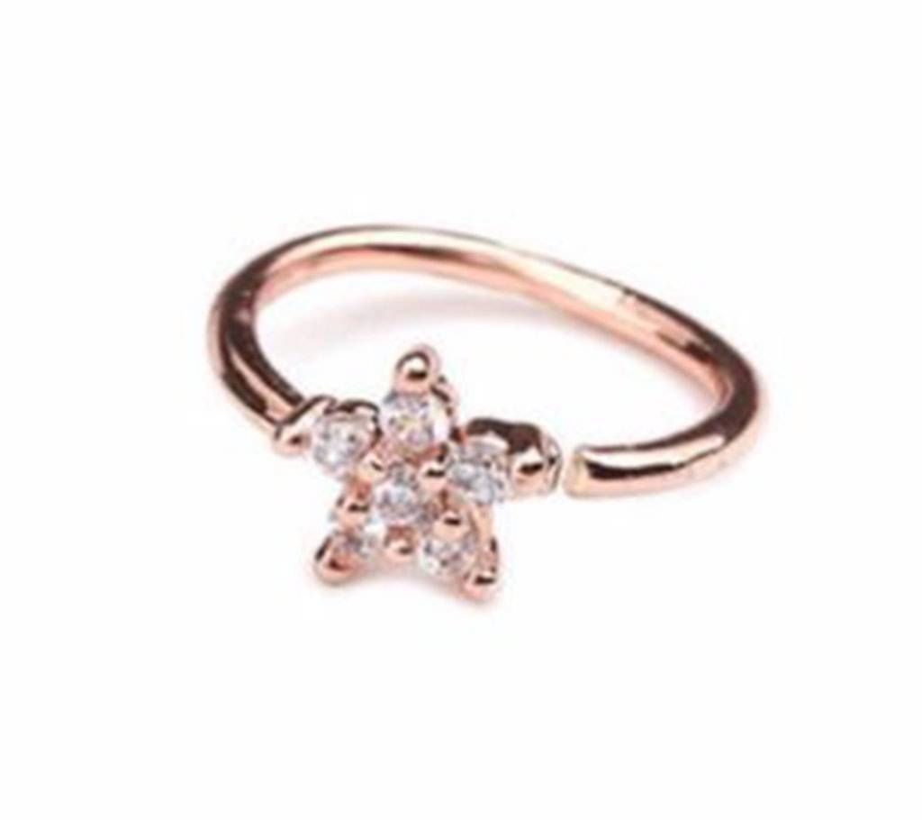 Small Flower Zircon Nose Pin