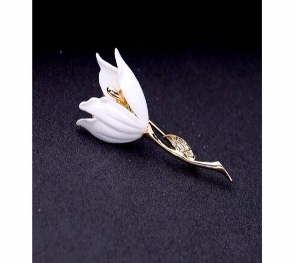 1pcs White Alloy Gorgeous Dress Pin Charm Brooch