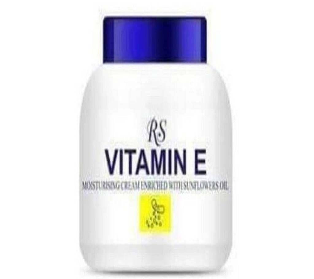 Vitamin E Moisture Cream - Thailand
