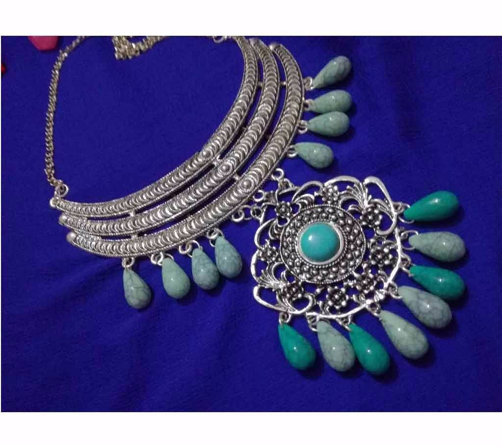 Marble Stone Settings Necklace