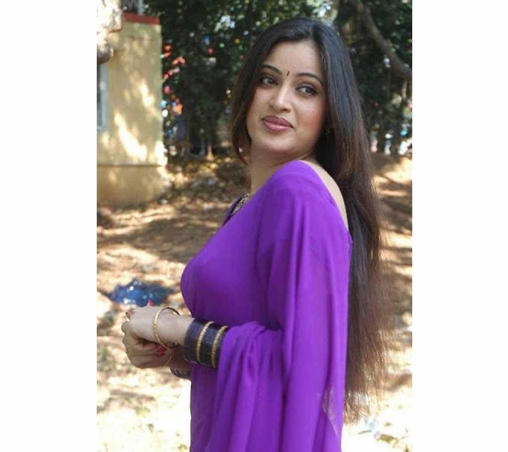 Indian Weightless Jorjet Saree