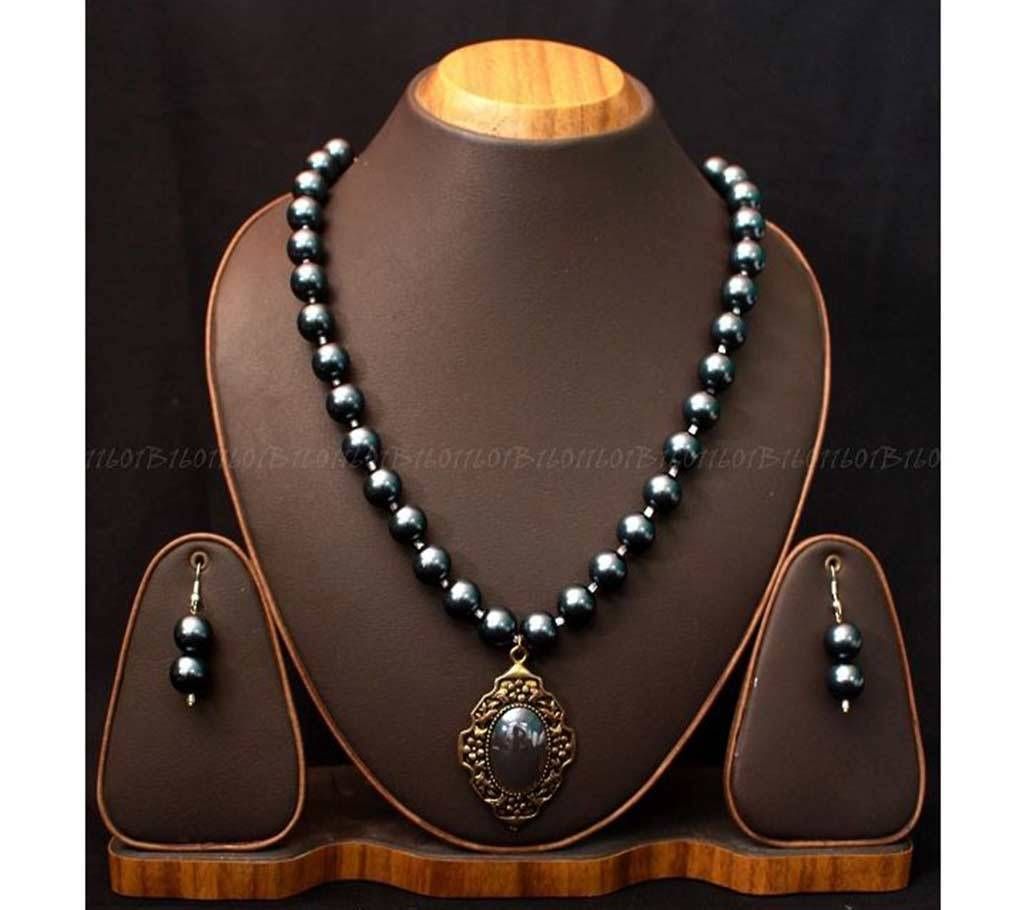 Gold Plated Color Beats Locket Pendant Necklace  CH 21  HMM