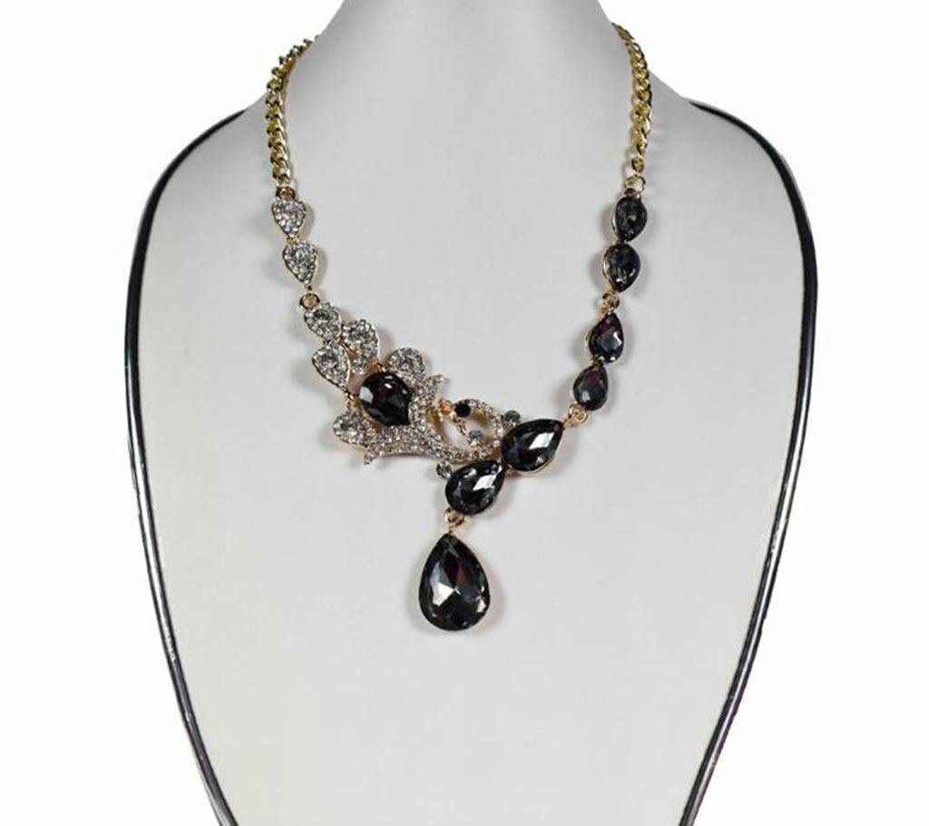 Silver Metal And Stone Necklace For Ladies