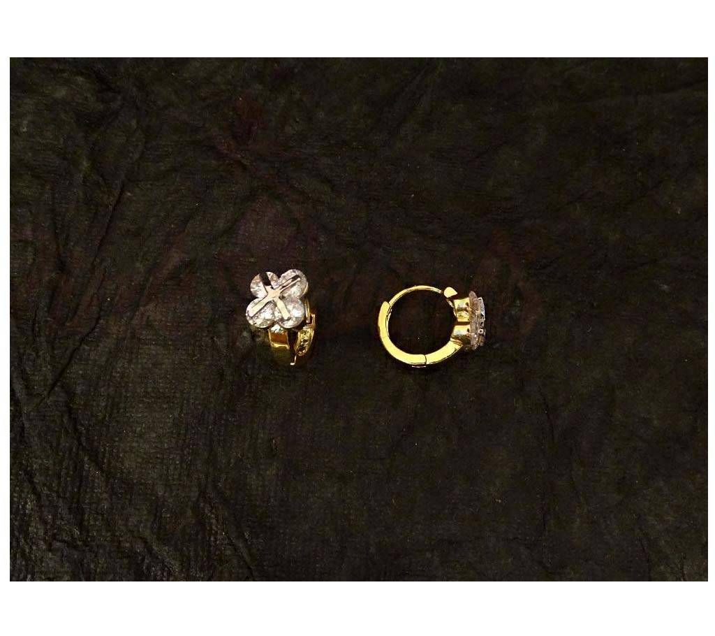 Round Stone Delicate AD Earrings (by Pink Point - ER-5106-28)