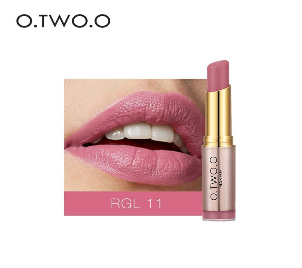 O.TWO.O Revolution(Shade-11) lipstick- china  