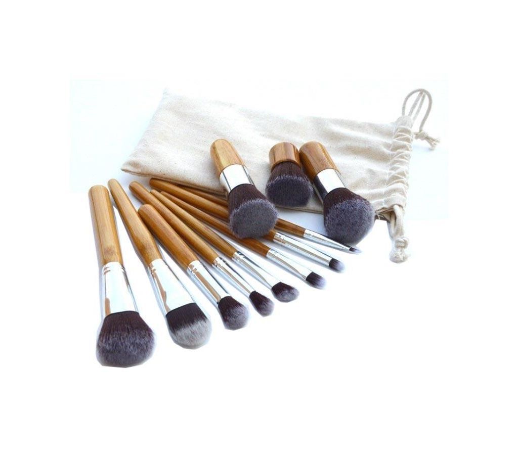 Bambo Makeup Brash
