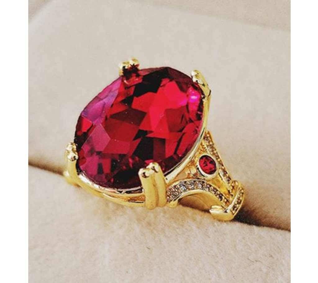 Vintage retro fashionable ring (Size 9)