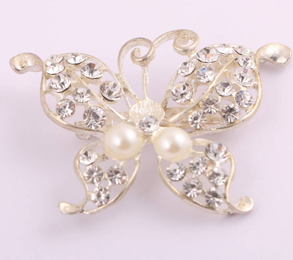 Silver rhinestone pearl Brooch