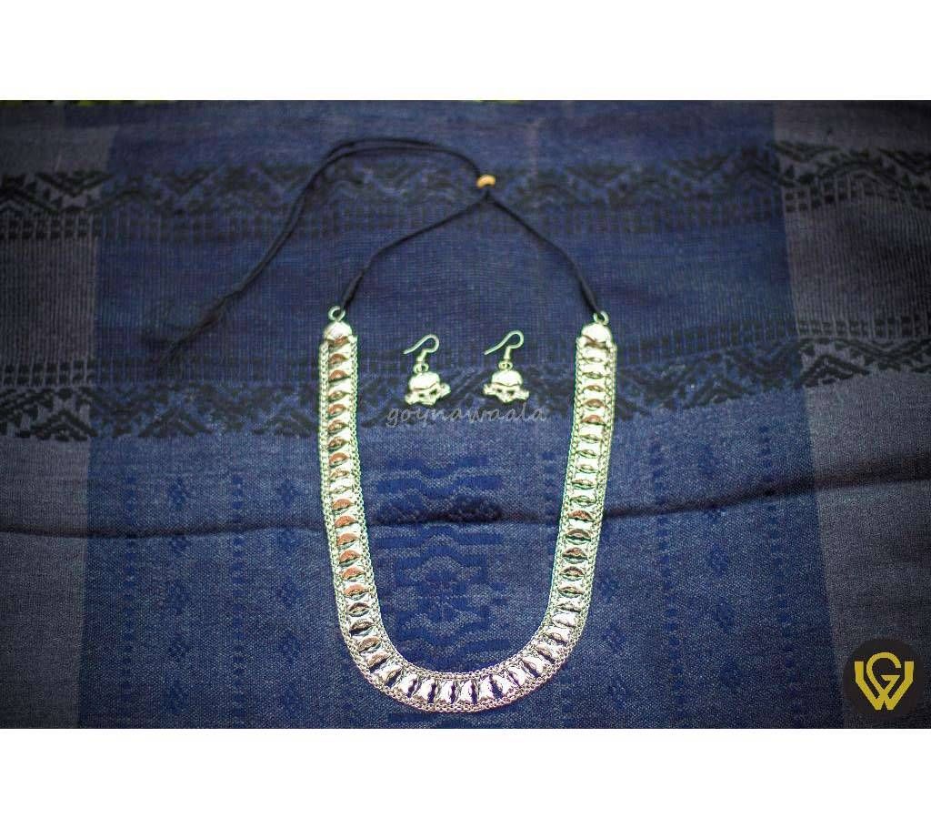 Silver Beauty Necklace with Earrings 