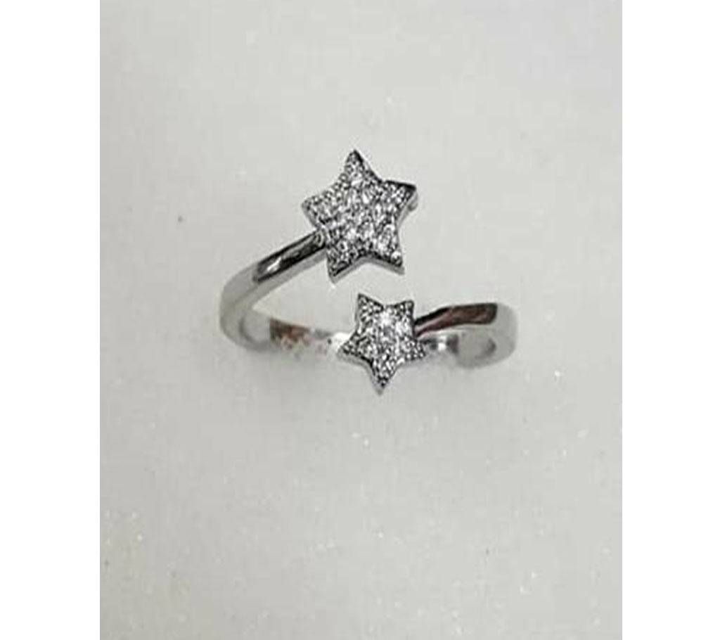 Diamond Cutting Finger Ring For Women-Silver