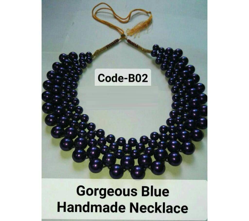 Gorgeous  Blue Nechless