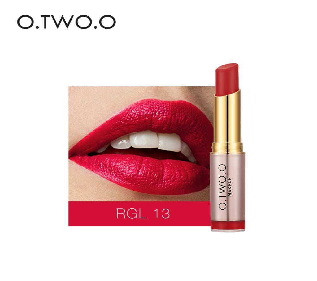 O.TWO.O Revolution(Shade-13) lipstick- china  