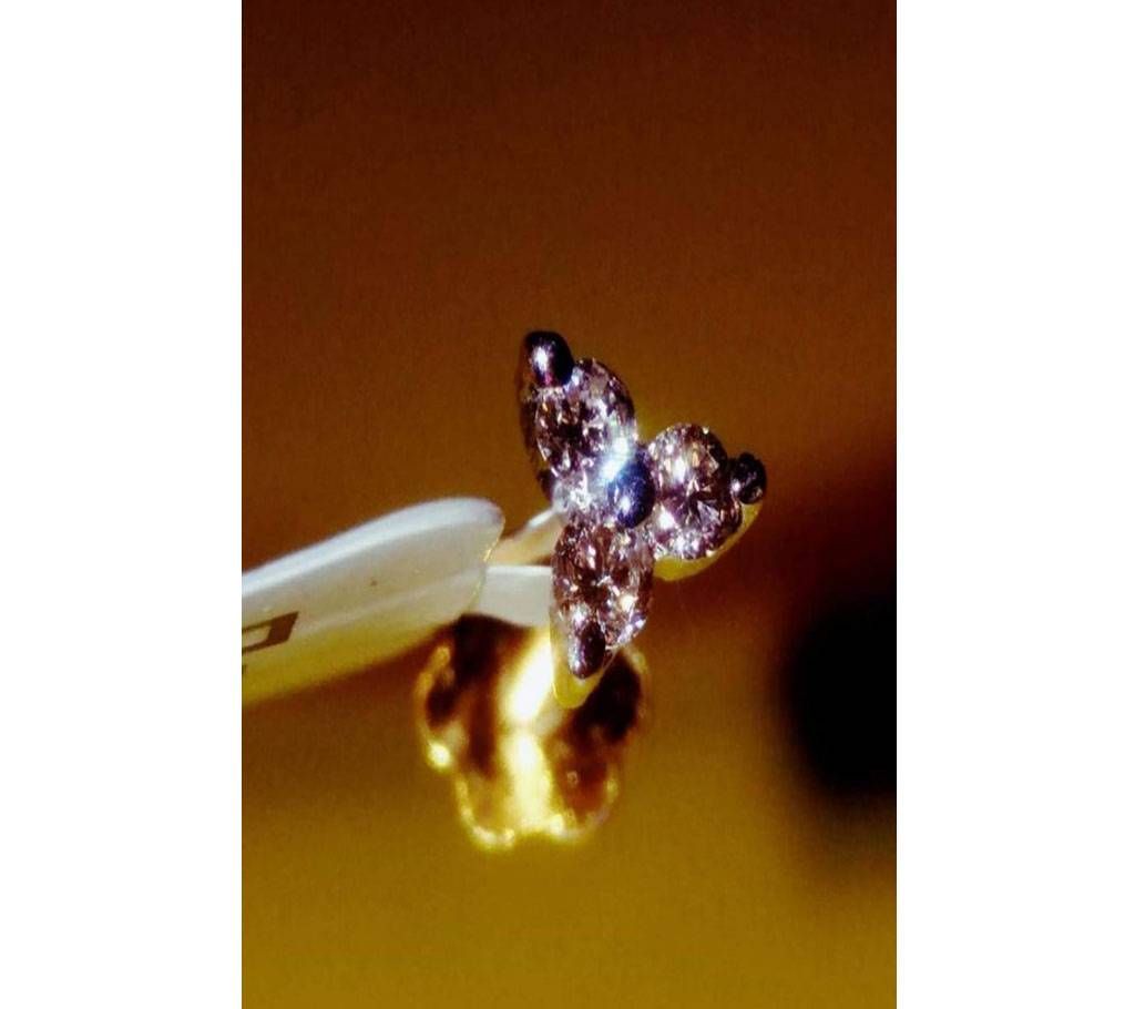 Diamond 3Stone Nose Pin 