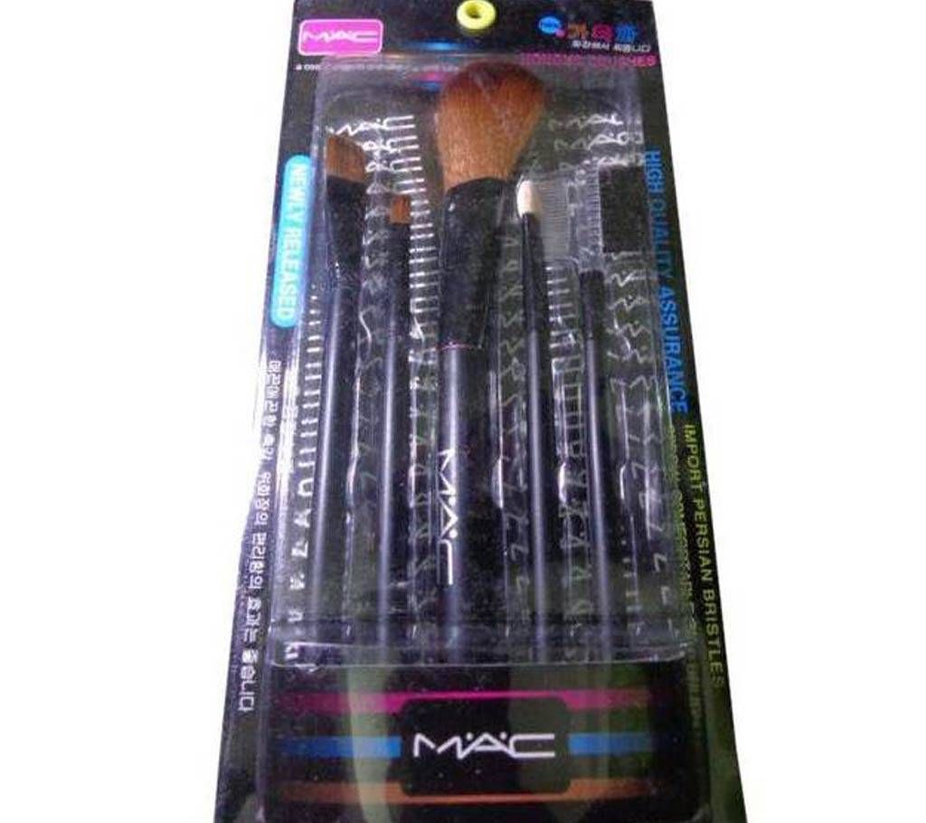 Urban Decay Blush On Brush - Black