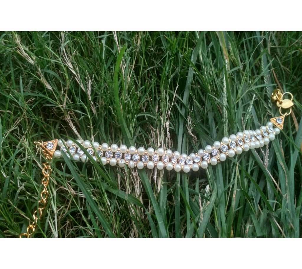 Pearl and Stone Setting Payel