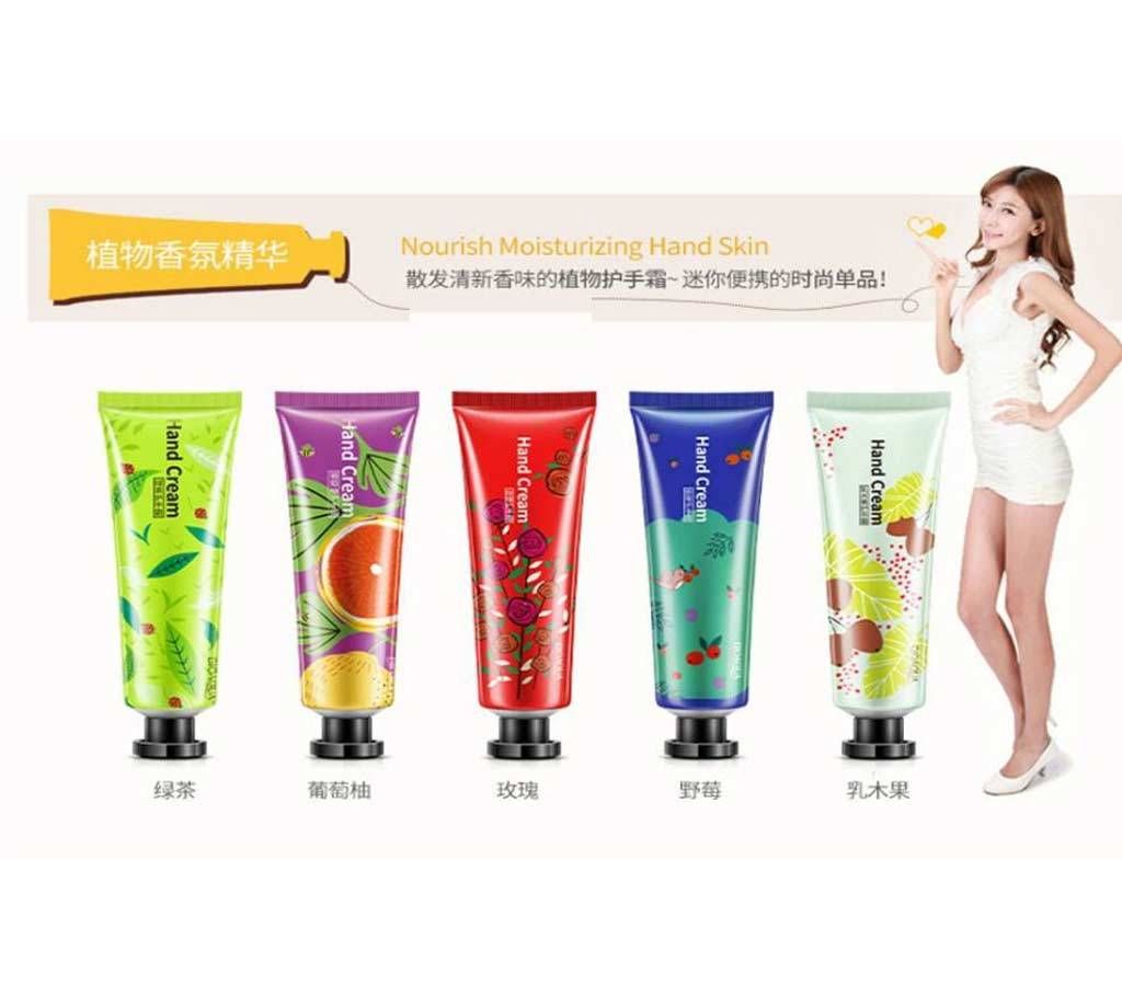 BIOAQUA Fragrance Hand Cream - China