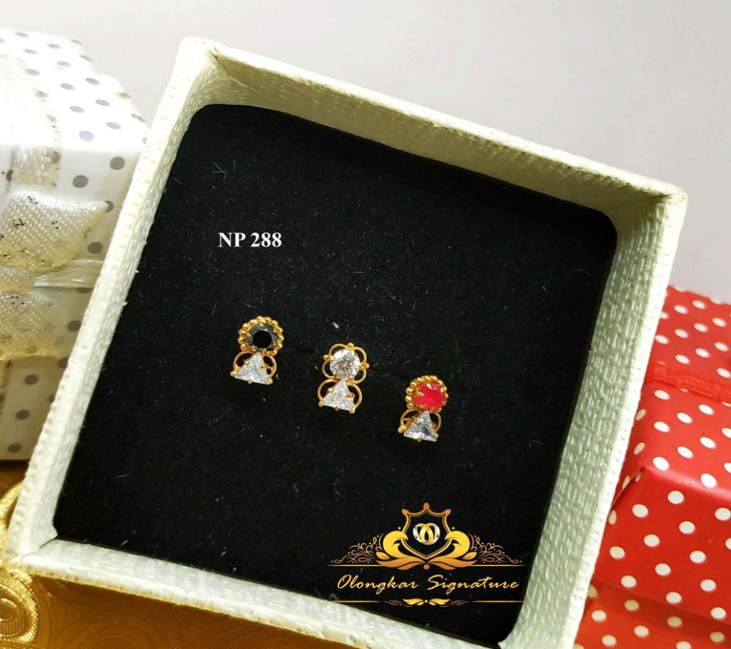 18K gold Nose Pin