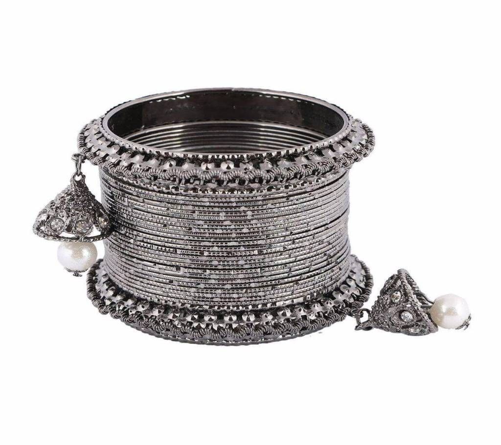 Women's Black Colour Jumka Bangles Set