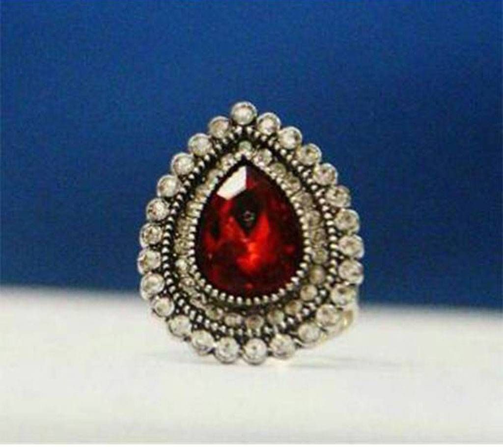 Stone Setting Metal Earring