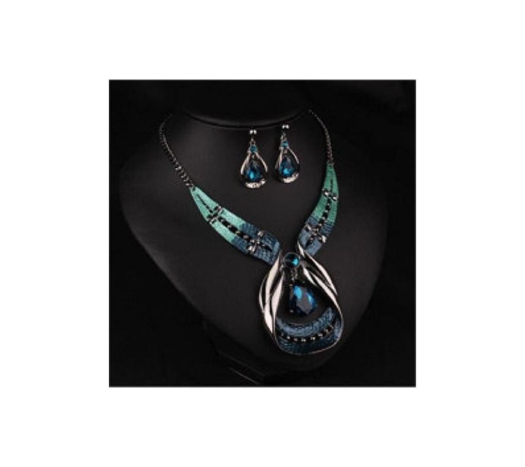 Crystal Coated Ladies Necklace with big stone and Earring Set