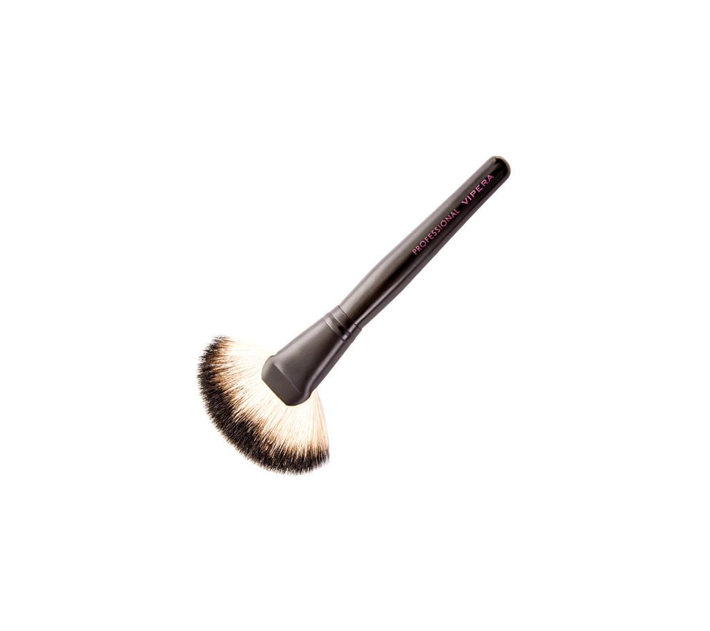 Vipera Fan Shaped Professional Brush-For Makeup Powder
